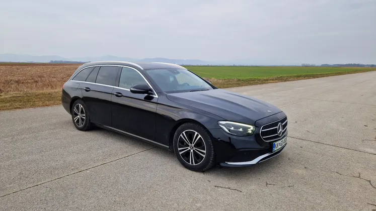 Zunanja slika - Mercedes-Benz E-Razred - 220CDI T Automatic - 1