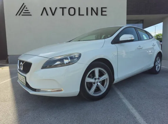 Zunanja slika - Volvo V40 - D2 Kinetic - 1