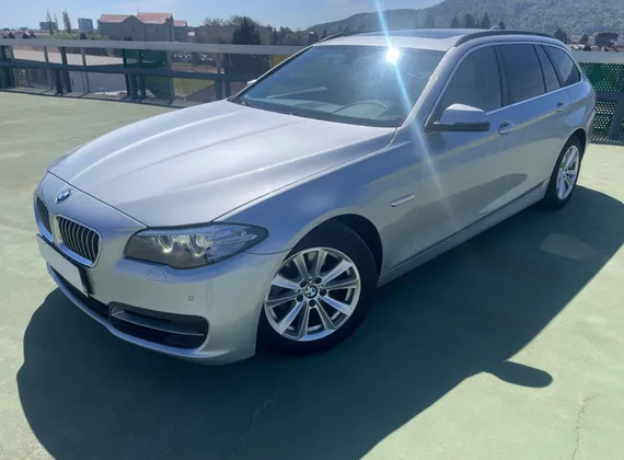 Zunanja slika - BMW Serija 5 - Touring: 520d touring XSENON.NAVI.2XPDC.PANORAMA.TEMPOMA - 1
