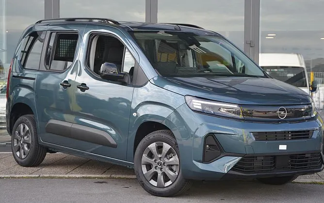 Zunanja slika - Opel Combo - LIFE N1 L1 - BENCIN -MOŽNOST ODBITKA DDV - 1