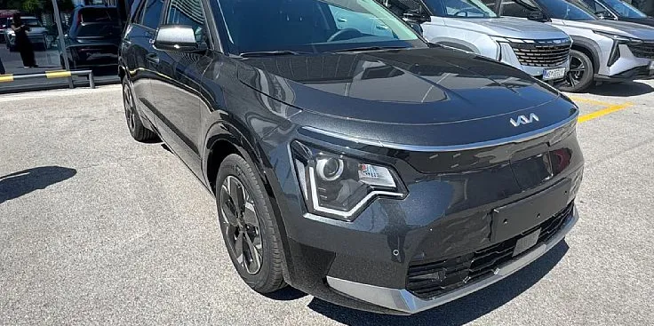 Zunanja slika - KIA Niro - EV EX LIMITED EDITION 64.8 kWH - 1