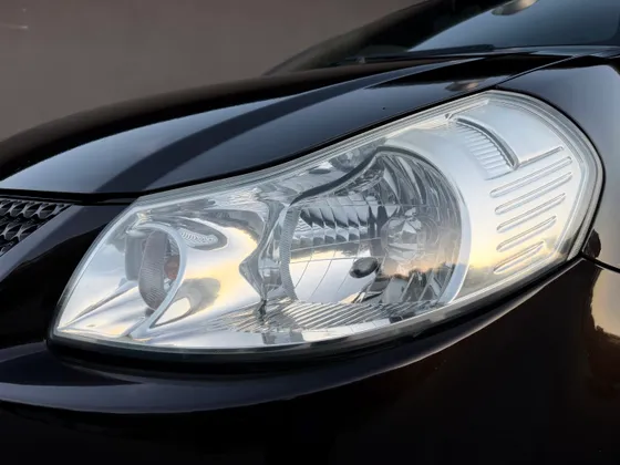Zunanja slika - Suzuki SX4 - 4x4 2.0 DELUXE 1.LASTNIK MULTIMED. GRETJE SED ACC. - 1