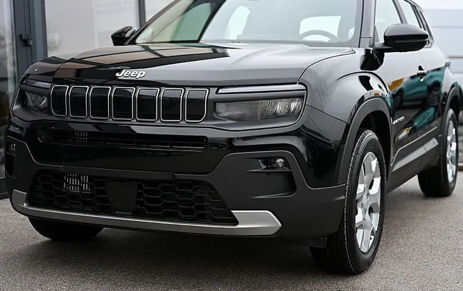 Zunanja slika - Jeep Avenger - 1.2 GSE 100 Altitude - 1