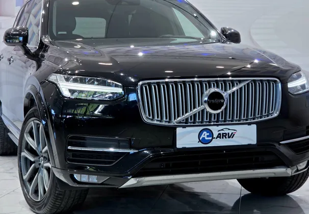 Zunanja slika - Volvo XC90 - D5 AWD Inscription -AVTOPILOT-KEYLESS-KAM360-KLJUK - 1