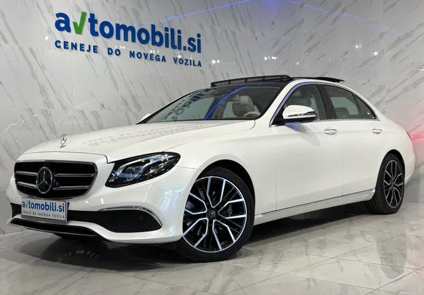 Zunanja slika - Mercedes-Benz E-Razred - 220d 4Matic|Pano|ACC|Designo|Burmester|360K|Memory - 1