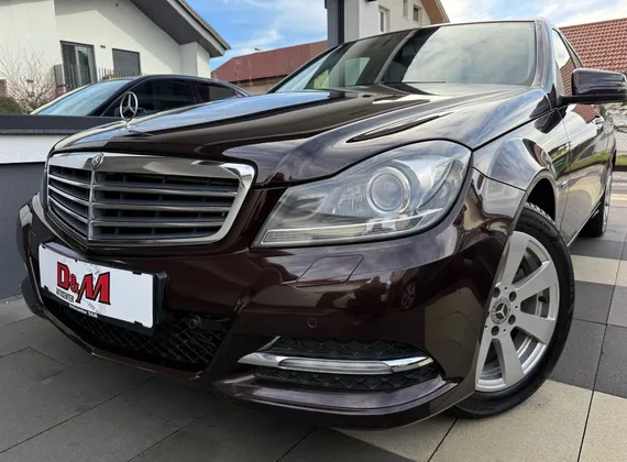 Zunanja slika - Mercedes-Benz C-Razred - C 220 CDI|SLO|XENON|NAVI|2X PDC|NOVE GUME - 1