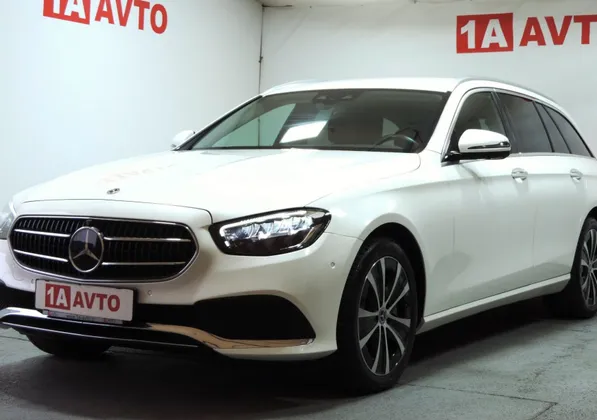 Zunanja slika - Mercedes-Benz E-Razred - E 300 de 4MATIC T  Avt. ACC-360-MRTVI KO - 1