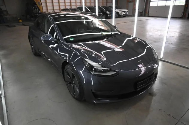 Zunanja slika - Tesla Model 3 - Tesla  Long Range 75 kWh - Dual Motor  366kW - DDV izkazan - 1