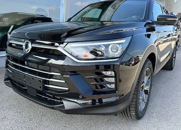 Zunanja slika - SsangYong Korando - 1.5 T-GDI Premium 4WD M T - 1