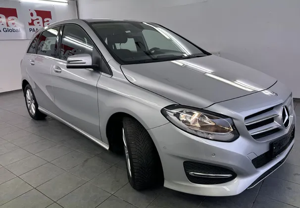 Zunanja slika - Mercedes-Benz B-Razred - B 180 d..NEMŠKI.NAVI.80 KW.SAMO 120.000 KM.DIZEL - 1