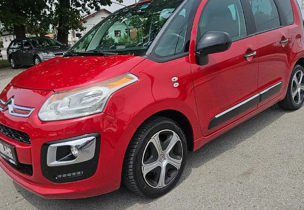 Zunanja slika - Citroën C3 Picasso - 1.2 110ks °1.UPORABNIK° °SLO-POREKLO° °LED° - 1