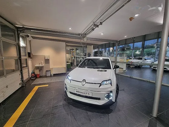 Zunanja slika - Renault 5 E-Tech Electric - Techno EV40 90kW - 1
