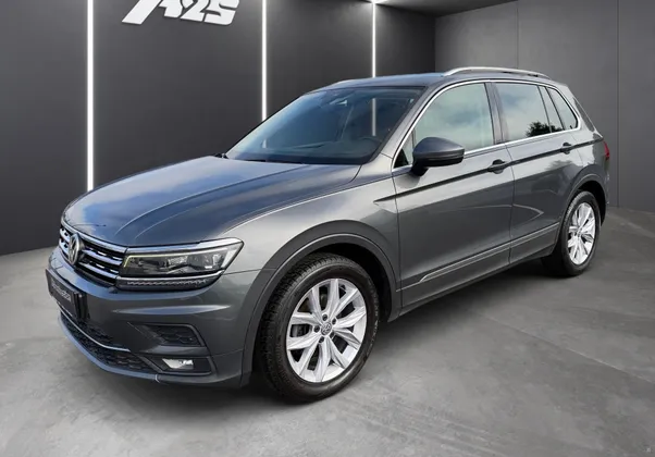 Zunanja slika - Volkswagen Tiguan - 2.0 TDI BMT Highline-SLO-1.lastnik-LED High-ACC... - 1