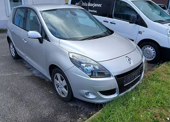 Zunanja slika - Renault Scénic - Scenic Expression dCi 110 - 1