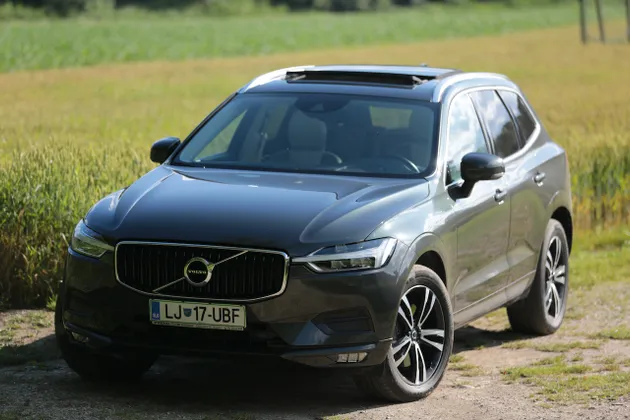 Zunanja slika - Volvo XC60 - Volvo  D4 Business Avt., PANO., H/K., kljuka - 1