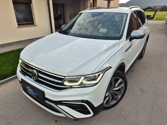 Zunanja slika - Volkswagen Tiguan - 4motion 2.0 TDI BMT Elegance DSG - 1