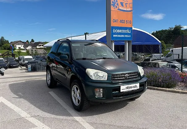 Zunanja slika - Toyota RAV4 - 4x2 1.8 VVT-i - 1