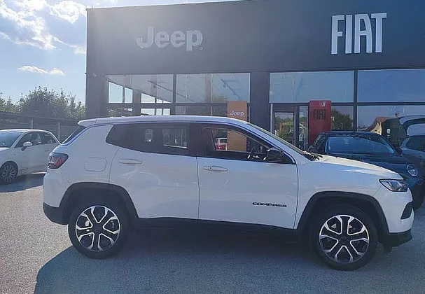 Zunanja slika - Jeep Compass - 1.5 T4 e-Hybrid Altitude DCT - 1