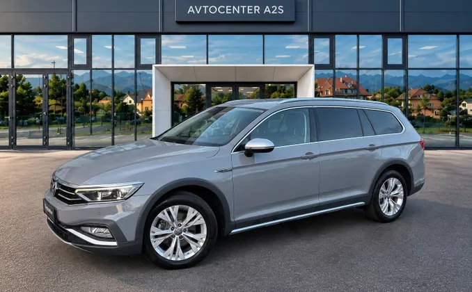 Zunanja slika - Volkswagen Passat Alltrack - 4motion 2.0 TDI BMT SCR DSG-Vlečna kljuka-IQ Light - 1