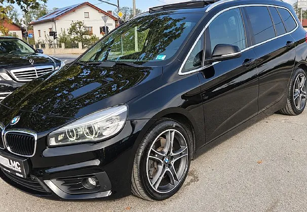 Zunanja slika - BMW Serija 2 - Gran Tourer: 220d 190ks xDrive °AUT+F-1° °PANORAMA° °LED - 1