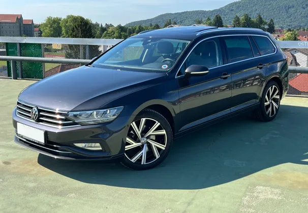 Zunanja slika - Volkswagen Passat - Variant 2.0 TDI BMT DSG. VZR KAM. PANO. ACC. 2X PDC. LED - 1