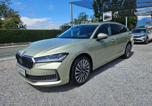 Zunanja slika - Škoda Superb - Combi 4x4 2.0 TDI L K DSG CANTON HLAJENJE SED. 3.. - 1