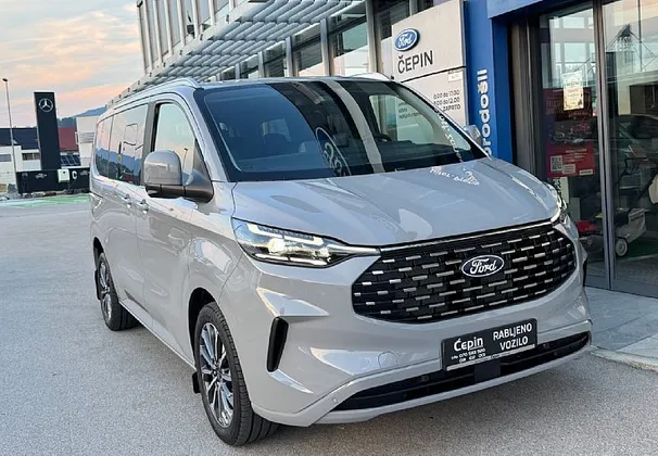Zunanja slika - Ford Tourneo - Custom 4x4-2.0TDCi-L1-TITANIUMX-AUT-AWD-RADAR-TEMP-SLO - 1