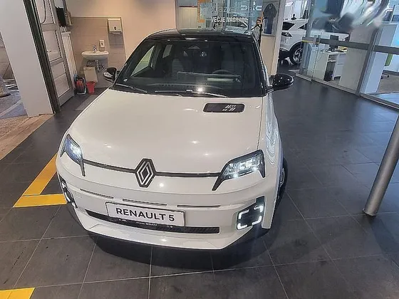 Zunanja slika - Renault 5 E-Tech Electric - Techno EV52 110kW - 1