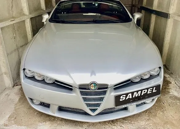 Zunanja slika - Alfa Romeo Spider - 2.2 JTS 16v Exclusive - 1