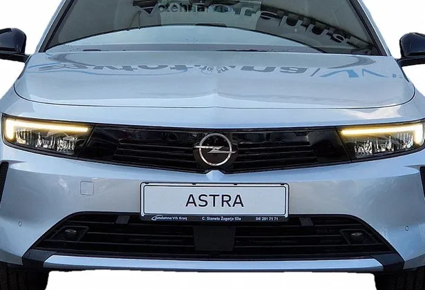 Zunanja slika - Opel Astra - 1.2 Turbo Edition Avt. 130KM - 1