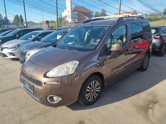 Zunanja slika - Peugeot Partner - Tepee 1.6 HDi Family  VELIKI SERVIS - 1