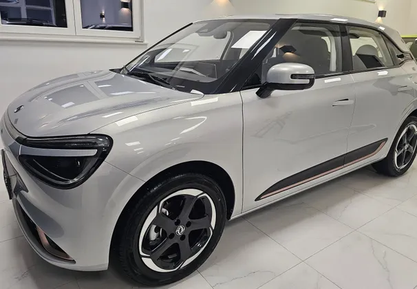 Zunanja slika - Dongfeng Box - 42.3 kWh 70 kW- SILVER- - 1