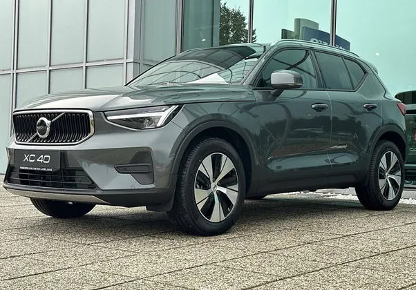 Zunanja slika - Volvo XC40 - B3 P Core AT DCT... - 1