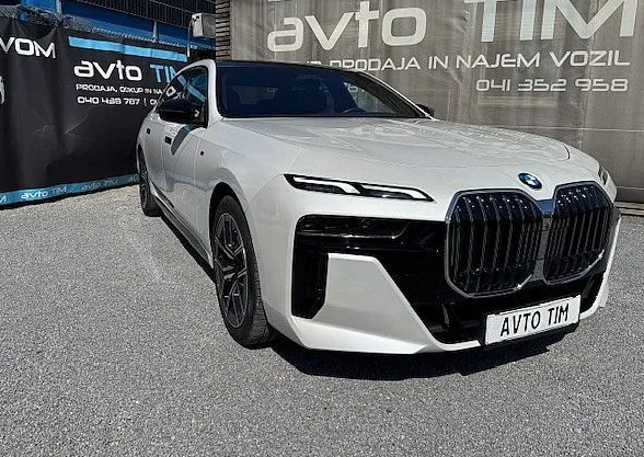 Zunanja slika - BMW serija 7: - 740d xDrive M sport Hud Mrtvi kot - 1