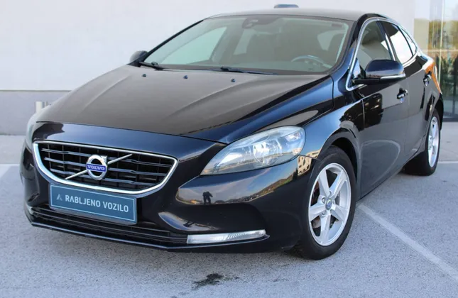 Zunanja slika - Volvo V40 - D2 Momentum PANO KAMERA NAVI PDC AVTO.KLIMA... - 1