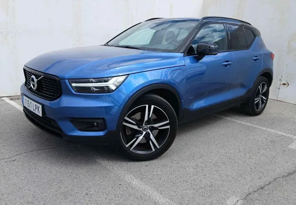 Zunanja slika - Volvo XC40 - T5 Recharge Twin Engine R-Design Avt.KAMERA.LED - 1