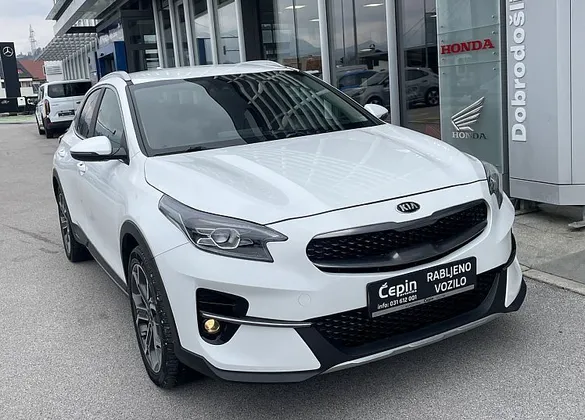 Zunanja slika - KIA XCeed - 1.4 T-GDi LX Joy ISG. M T 103 kW - 1
