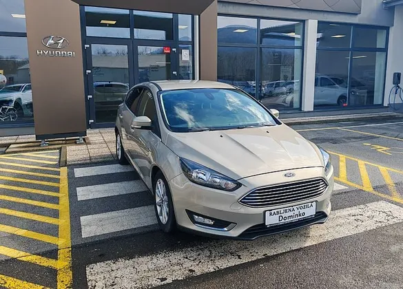 Zunanja slika - Ford Focus - Business 1.0 EcoBoost - 1.LASTNIK - 1