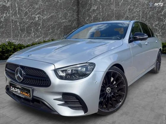 Zunanja slika - Mercedes-Benz E-Razred - E220d AMG WIDE MULTIBEAM WEBASTO PRIKLOP ALU20 - 1