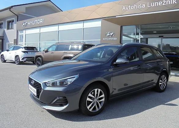 Zunanja slika - Hyundai i30 Wagon - 1.4 T-GDI STYLE°Multimedija°DAB°PLUS°RG°1.LASTNIK - 1