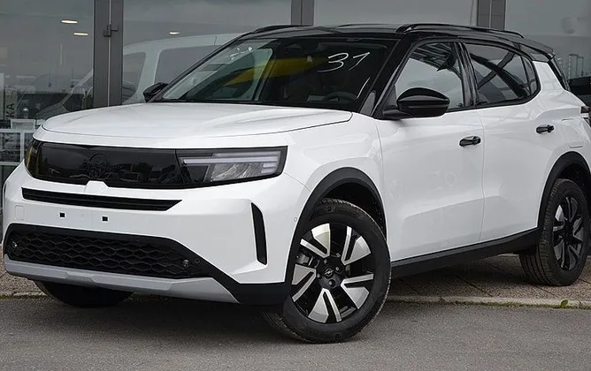 Zunanja slika - Opel Frontera - BEV 44KWH GS AUTO na ZALOGI AKCIJSKA CENA - 1