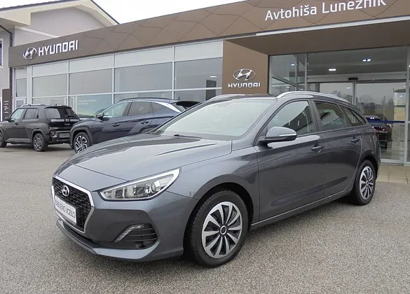 Zunanja slika - Hyundai i30 Wagon - 1.4 T-GDI STYLE°Multimedija°DAB°PLUS°RG°1.LASTNIK - 1