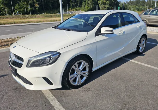 Zunanja slika - Mercedes-Benz A-Razred - A 200d Avtomatik Avantgarde SPORT - 1