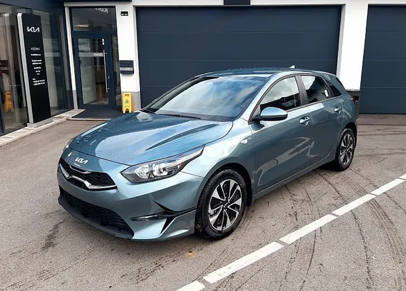 Zunanja slika - KIA Ceed - 1.0 T-GDI LX Champion+ ISG - 1