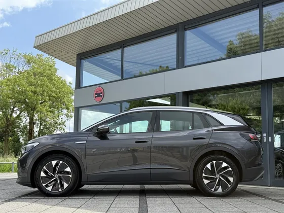 Zunanja slika - VW ID.4 - 55 kWh Pure IQ Drive  - 109kw  - DDV - z subvencijo 20500€ - 1