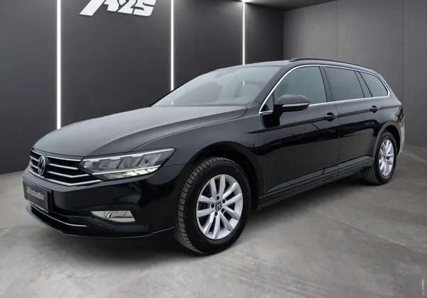 Zunanja slika - Volkswagen Passat Variant - 2.0 TDI BMT SCR Business DSG-Vlečna kljuka-Kamera - 1