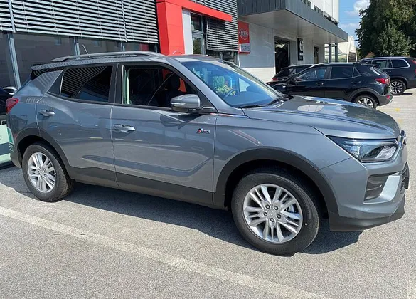 Zunanja slika - SsangYong Korando - 1.5 T-GDI Style+ M T - 1